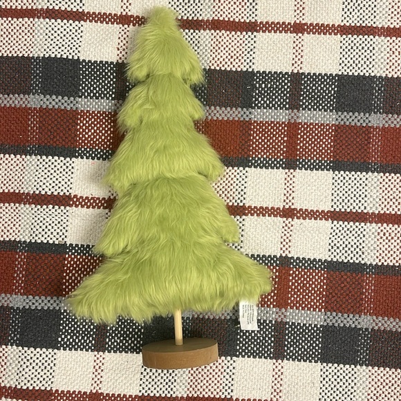 Grinch tree 21” tall Christmas tree nwot - Picture 1 of 1
